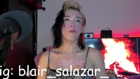 Snapshot of fem_boy6 chatting on February 3, 4:46 am fem_boy6 online show from February 3, 4:46 am