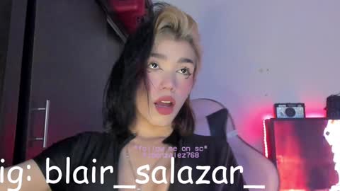 Snapshot of fem_boy6 chatting on February 4, 6:04 am fem_boy6 online show from February 4, 6:04 am