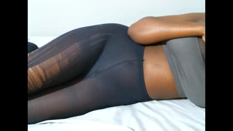 Navil online show from December 5, 6:26 pm