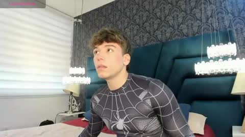 Snapshot of femboy_max chatting on July 22, 12:41 pm Femboy Max online show from July 22, 12:41 pm