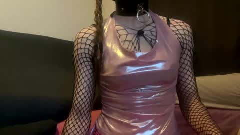 Snapshot of femboyhorse chatting on January 21, 12:46 am Femboyhorse online show from January 21, 12:46 am