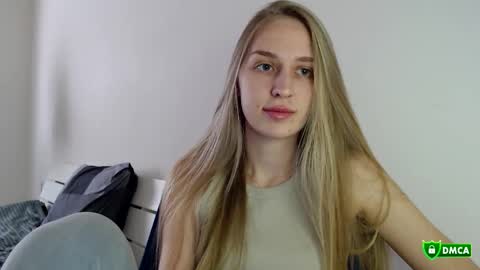 Femke online show from October 13, 11:32 am