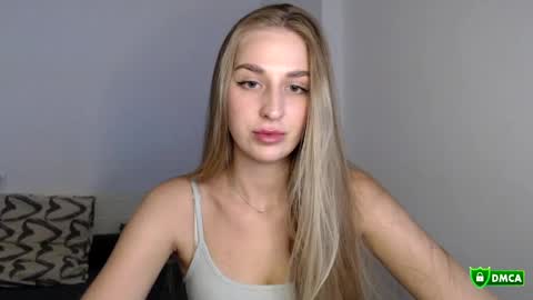 Femke online show from May 25, 7:09 pm