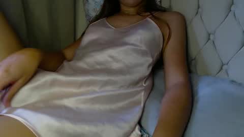 Snapshot of femmeangel chatting on September 26, 11:47 am Alice online show from September 26, 11:47 am