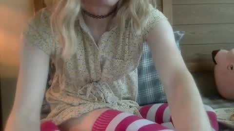 Snapshot of fenn88_ chatting on May 18, 9:20 pm fenn88_ online show from May 18, 9:20 pm