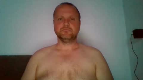 Snapshot of ferkooo111 chatting on April 21, 3:02 am Dorotheo online show from April 21, 3:02 am