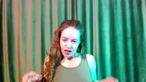 fern_lust online show from April 30, 2:45 pm