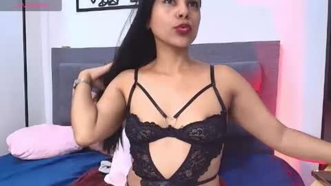 Fernandabrown s online show from June 28, 5:35 am
