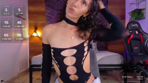 FERNANDA BROWN  online show from May 23, 7:51 pm