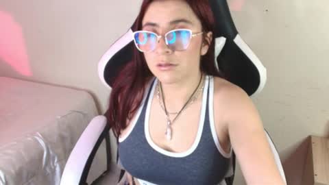 Snapshot of fernandadiaz05 chatting on September 19, 12:34 am Fernanda Diaz online show from September 19, 12:34 am