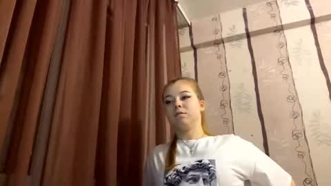 fernandamathson online show from October 17, 5:04 pm