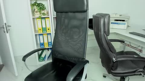 Snapshot of fetish_life chatting on December 9, 5:30 pm fetish_life online show from December 9, 5:30 pm