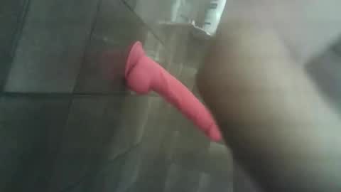 Snapshot of fetish_slut86 chatting on February 23, 1:30 pm fetish_slut86 online show from February 23, 1:30 pm