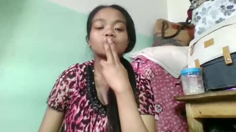 fetranialdy online show from October 12, 5:06 am