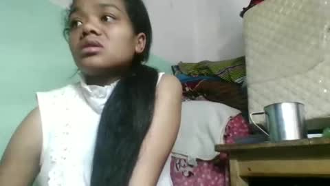 fetranialdy online show from November 4, 4:33 am