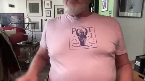 Snapshot of ffhungryhole3 chatting on June 18, 12:20 pm ffhungryhole3 sub cock ass nipples cockring online show from June 18, 12:20 pm