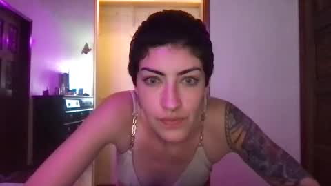 fgsammie online show from September 16, 8:54 pm