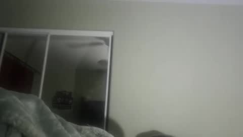 fightusfire32 online show from March 18, 9:45 am