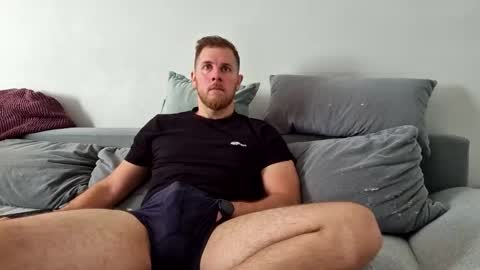 fiolkamil online show from September 26, 8:07 am