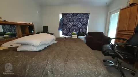 filfaonyx online show from November 12, 4:29 pm