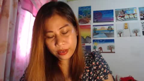 Snapshot of filipina_beauty69 chatting on January 28, 1:39 am filipina beauty. online show from January 28, 1:39 am