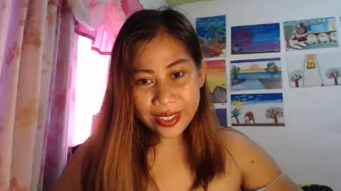 Snapshot of filipina_beauty69 chatting on January 29, 3:33 am filipina beauty. online show from January 29, 3:33 am
