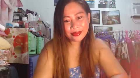 Snapshot of filipina_beauty69 chatting on October 18, 5:25 pm filipina beauty. online show from October 18, 5:25 pm