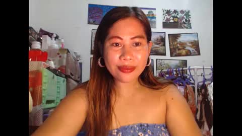 Snapshot of filipina_beauty69 chatting on October 22, 8:52 pm filipina beauty. online show from October 22, 8:52 pm