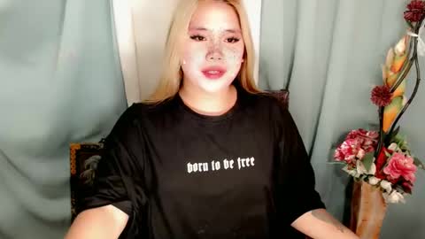  Angela  DONT FORGET TO FOLLOW AND GIVE ME APPRECIATION online show from January 3, 4:06 pm