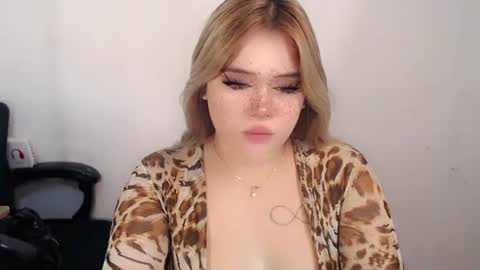  Angela  DONT FORGET TO FOLLOW AND GIVE ME APPRECIATION online show from September 22, 1:18 am