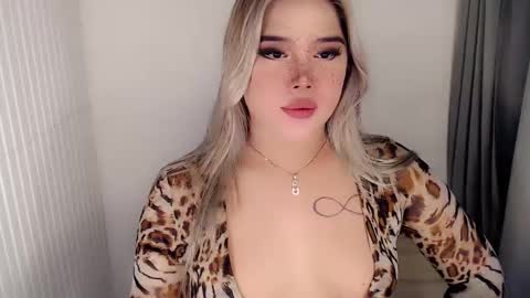  Angela  DONT FORGET TO FOLLOW AND GIVE ME APPRECIATION online show from November 9, 3:38 am