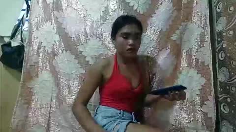Snapshot of filipinagirl_18 chatting on April 4, 9:40 am filipinagirl_18 online show from April 4, 9:40 am
