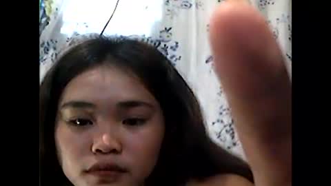 Snapshot of filipinagirl_18 chatting on April 15, 9:27 am filipinagirl_18 online show from April 15, 9:27 am