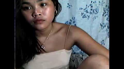 Snapshot of filipinagirl_18 chatting on May 2, 9:36 am filipinagirl_18 online show from May 2, 9:36 am