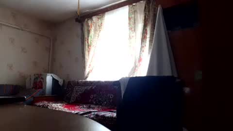 Snapshot of fillipsondon chatting on July 5, 12:56 pm Whitechocolate online show from July 5, 12:56 pm