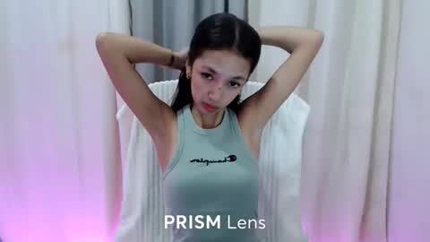 Belle online show from April 28, 12:21 pm