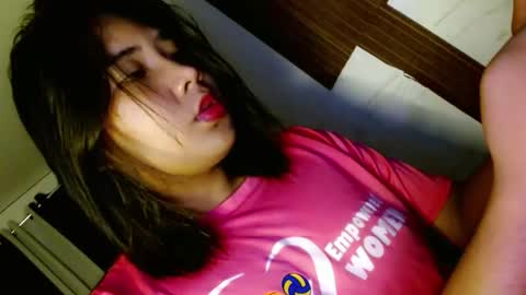 Cassandra Madrigal online show from March 4, 3:51 pm