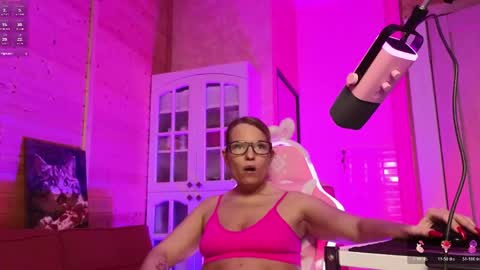 Lady online show from April 30, 4:24 pm