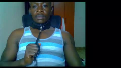 Snapshot of fineebony chatting on May 24, 4:56 pm HOT AND SWEET online show from May 24, 4:56 pm