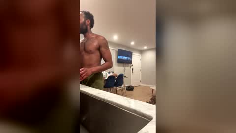 Snapshot of finessegod26 chatting on December 4, 2:43 am finessegod26 online show from December 4, 2:43 am