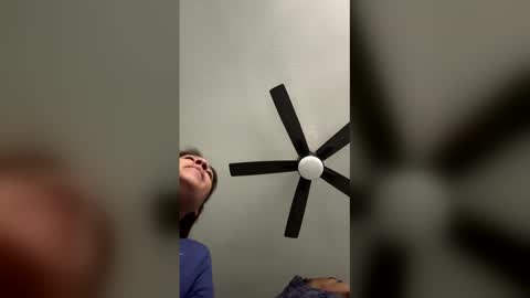 Snapshot of finessegod26 chatting on December 18, 9:59 am finessegod26 online show from December 18, 9:59 am