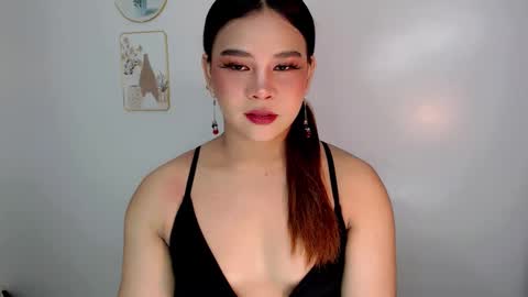 Snapshot of finest_jasminex chatting on May 22, 9:42 pm Jasmine online show from May 22, 9:42 pm