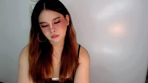 Snapshot of finest_jasminex chatting on June 8, 1:28 am Jasmine online show from June 8, 1:28 am