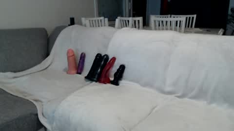 Snapshot of finland9009 chatting on December 28, 3:59 pm finland9009 online show from December 28, 3:59 pm