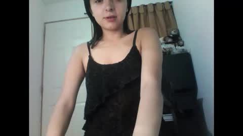 finnky1 online show from June 6, 3:22 am