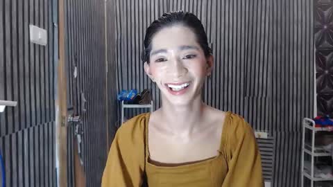 Snapshot of fiona908995 chatting on May 16, 11:09 am fiona908995 online show from May 16, 11:09 am