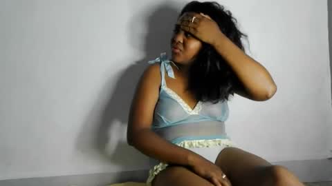 Snapshot of fiona_00 chatting on April 10, 4:55 pm fiona_00 online show from April 10, 4:55 pm