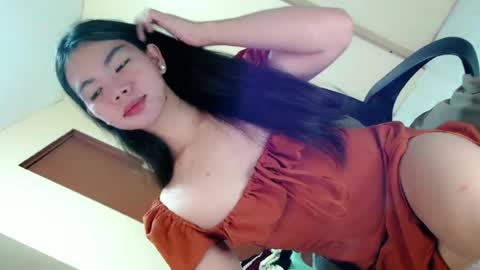 Snapshot of fionie_xxx chatting on July 5, 6:48 pm FIONA online show from July 5, 6:48 pm