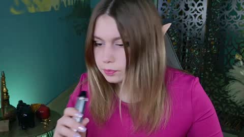 fiora online show from January 8, 8:06 am