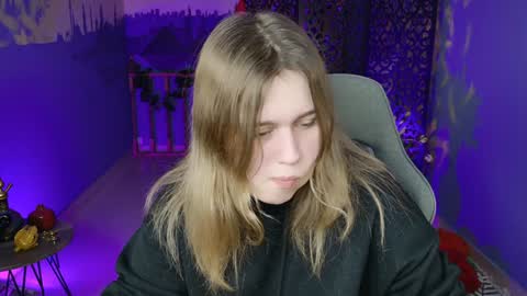 fiora online show from January 17, 9:06 am